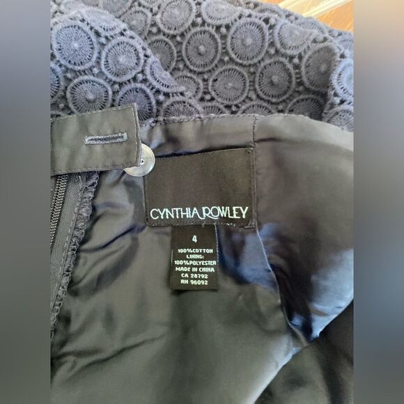 Cynthia Rowley navy lace skirt size 4 100% cotton - Picture 3 of 7